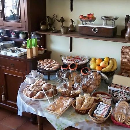 Sopra Le Laure B&B Laureana di Borrello Bagian luar foto