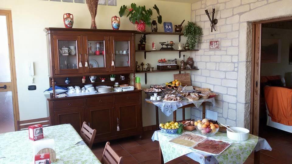 Sopra Le Laure B&B Laureana di Borrello Bagian luar foto